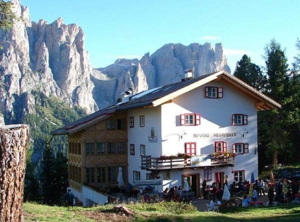 Rifugio Negritella Pozza di Fassa Exterior photo